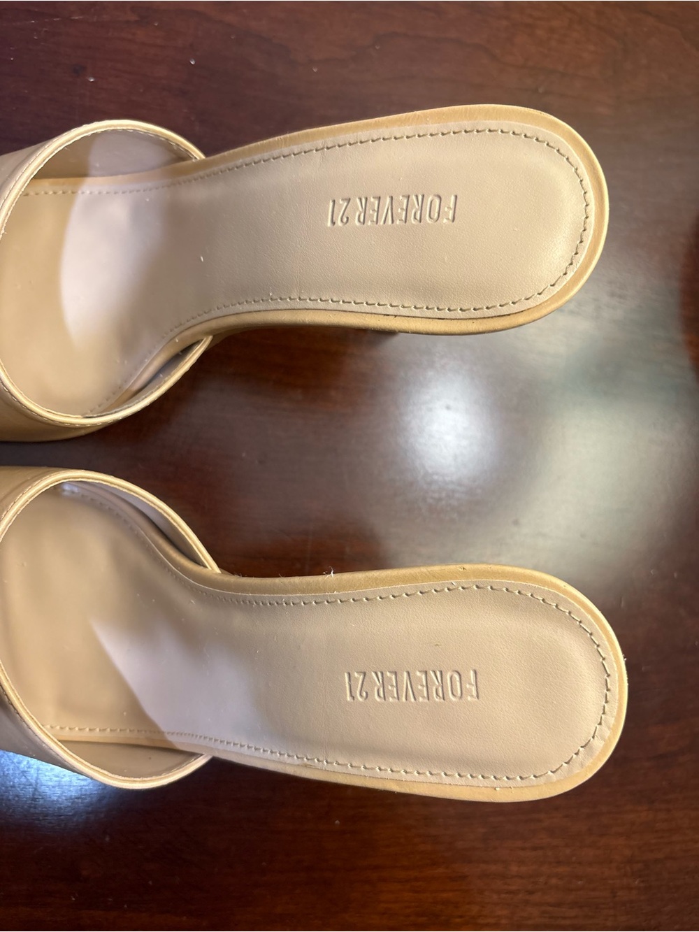 Forever 21 Beige Square-Toe Mule Heels. - Picture 5 of 10